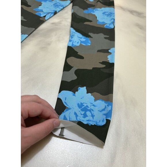 Aerie Offline Goals High Rise 7/8 Leggings Camo Floral Blue size Small NWOT - Picture 10 of 10